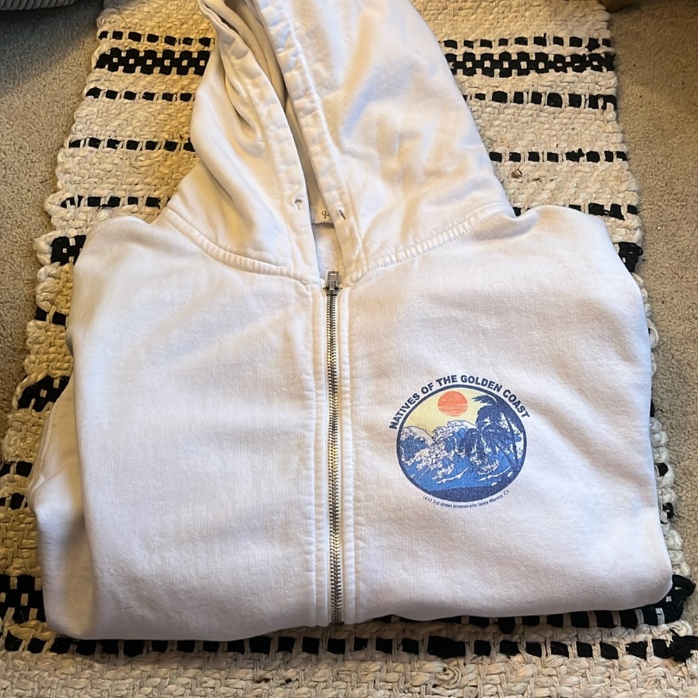 Brandy Melville Zip up